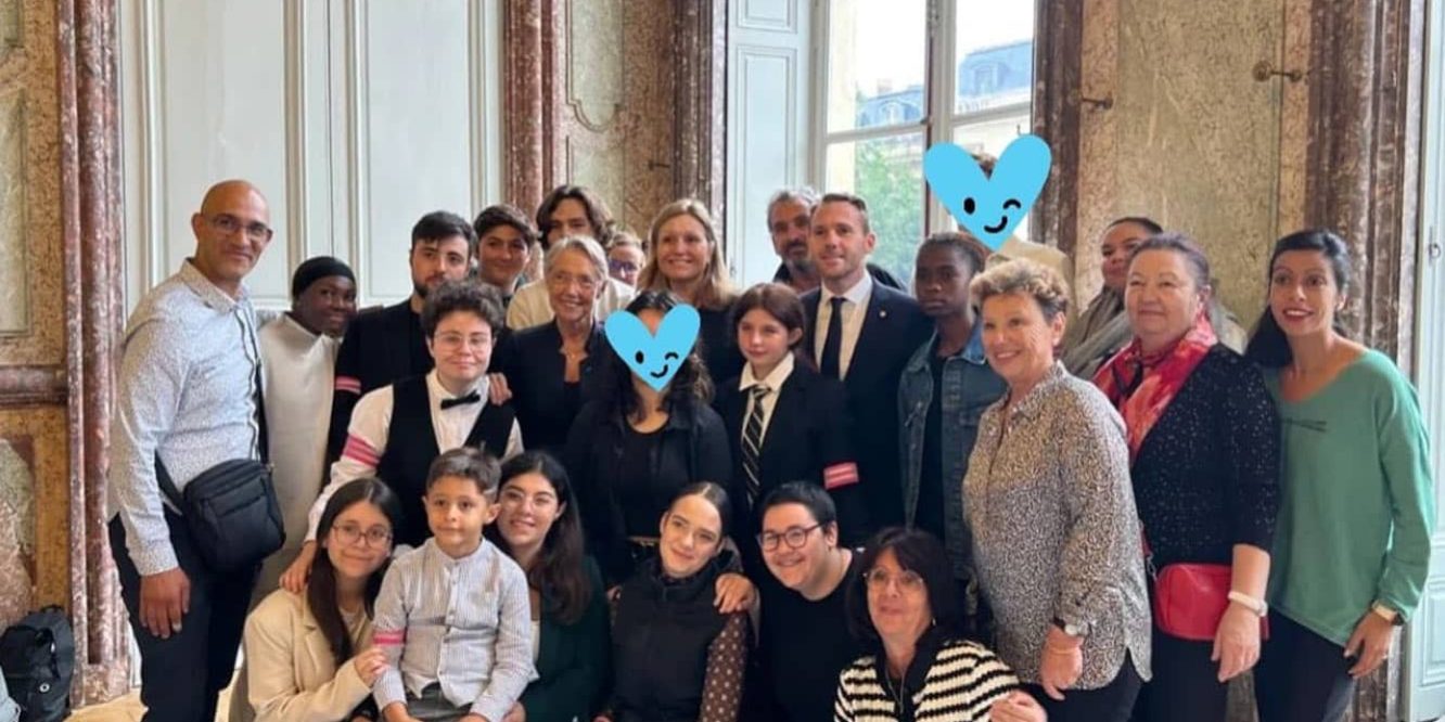 jounree-memorable-a-l-assemblee-nationale Journée mémorable à l’Assemblée nationale pour les jeunes de la Maison d’enfants « L’eau vive » de Coudoux